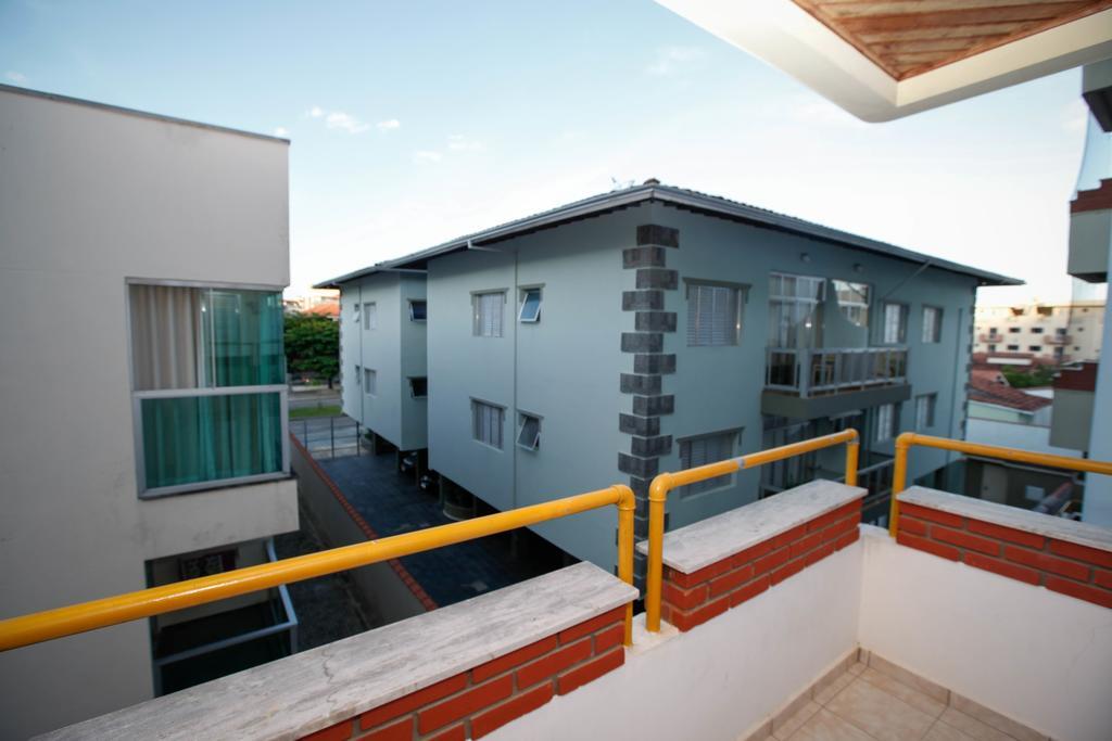 Edificio Ximenes II Apartment Ubatuba Luaran gambar