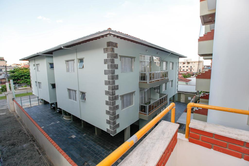 Edificio Ximenes II Apartment Ubatuba Luaran gambar